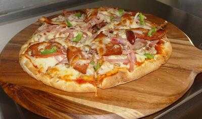 8 Miles Cafe & Convenience Store