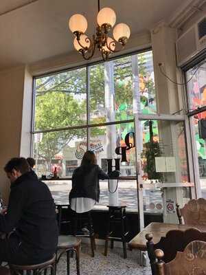 The Queensberry Pour House