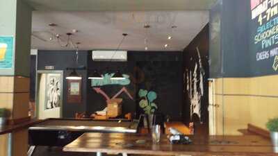 The Lord Raglan Hotel