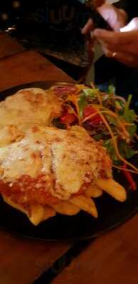 The Lord Raglan Hotel