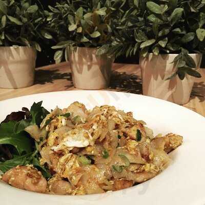 Lost Angel Bar & Restaurant