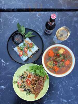 Andaqua Vietnamese Restaurant