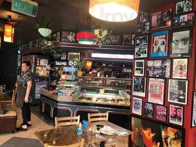 Riverside Deli & Coffee House