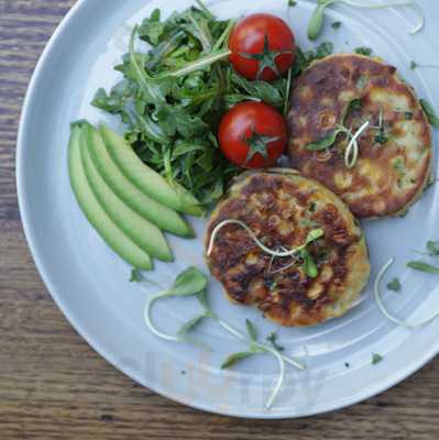 Broad Bean Organic Grocer