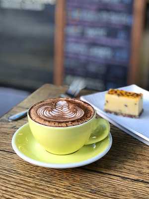 Broad Bean Organic Grocer