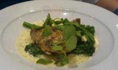 Xanthi Bar And Restaurant