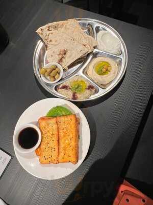 Arabesque Restaurant And Lounge