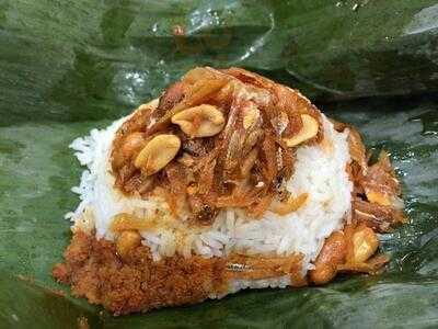 Madam Kwong's Nyonya