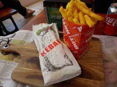 Royal Kebab And Cafe