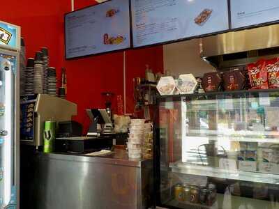 Royal Kebab And Cafe