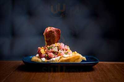 Howard's Cantina And Cocktails