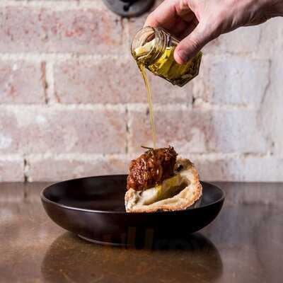 Howard's Cantina And Cocktails