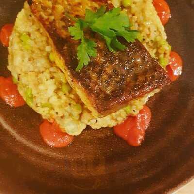 Food Tales Bar And Kitchen