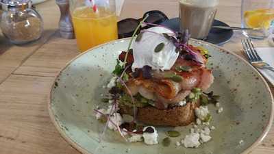 Academy Kitchen And Bar