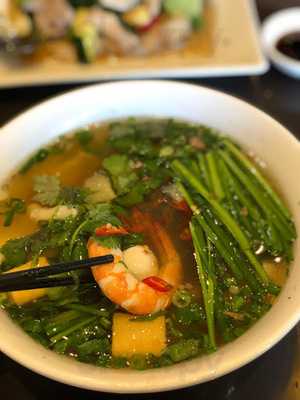 Nhi Nuong 2 Sisters Restaurant