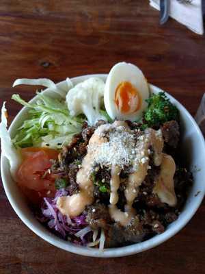 Pigeonhole Cafe & Wine Bar