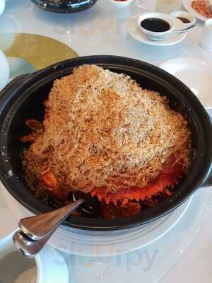 Waterfront Fish Market Restaurant