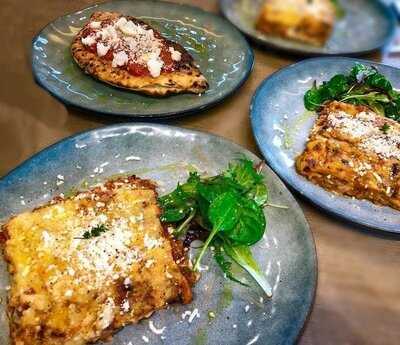 Gardener's Lodge Cafe