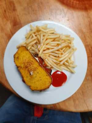 Blue Moon Bar Restaurant Cafe