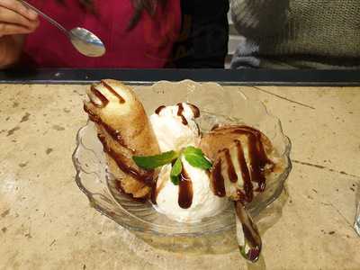 Angie's Dumpling Bar