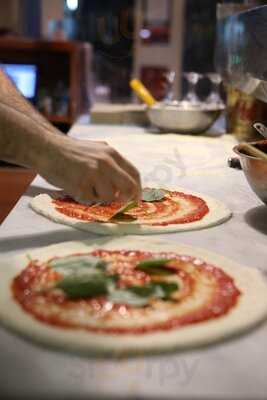 Napoli Centro Pizzeria