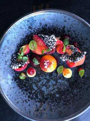 Fomo Wine Bar Restaurant