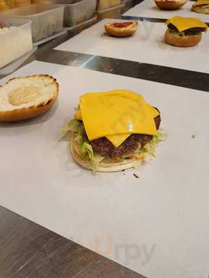 Top Burger