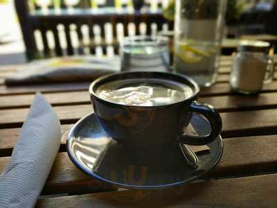 One Day One Life Cafe