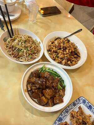 Red Cliff Authentic Chinese Restaurant