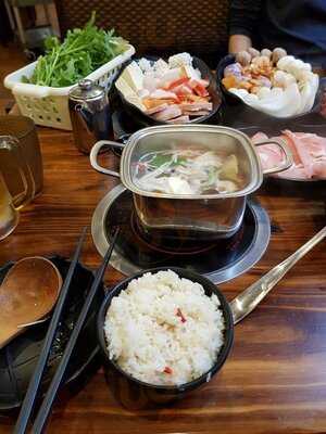 Famous Hot Pot