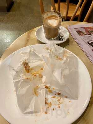 N. Lee Bakery Cafe