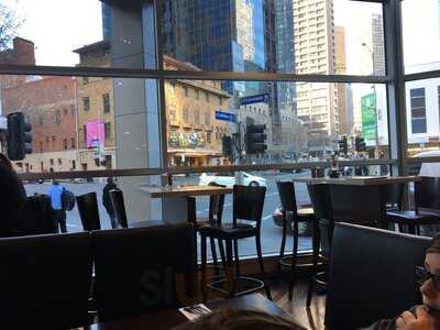 Country Bred On Lonsdale