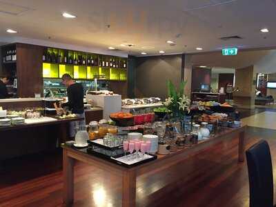 Country Bred On Lonsdale