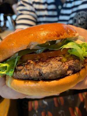 Black Label By Burger Project