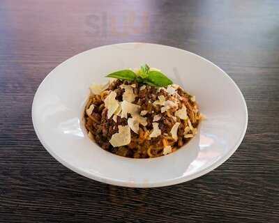 Carlton Pizzeria Bar & Restaurant