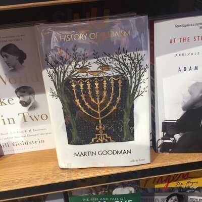 Cafe 1812 At Berkelouw Book Sellers