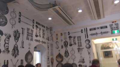 Pearson & Murphy's Cafe