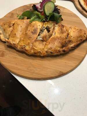 Queen Caterina Pizza