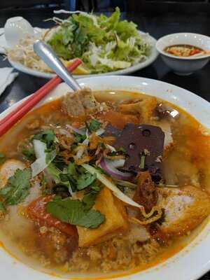 Bun Bo Hue Co Do 2