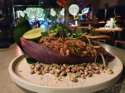 The Wanderer Thai Kitchen And Bar