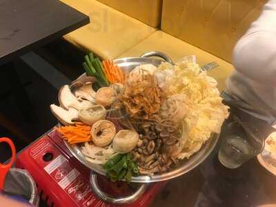 Basax Korean Chicken And Dining