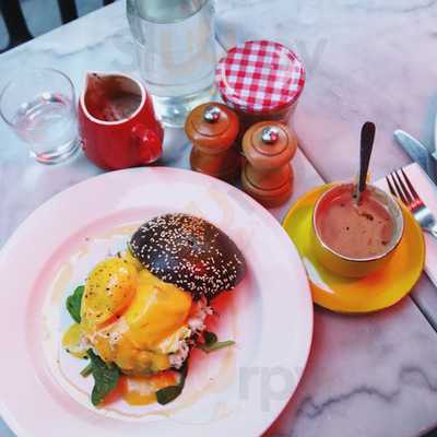 Klik Cafe | Food & Drink