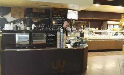 Klik Cafe | Food & Drink