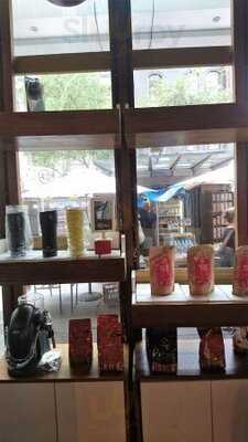 Gloria Jean's Coffee