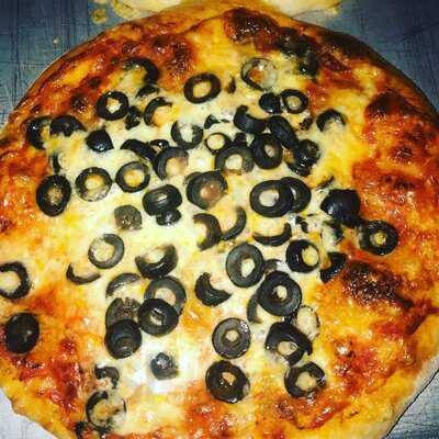 Barry Road Hot Bread & Cake Shop