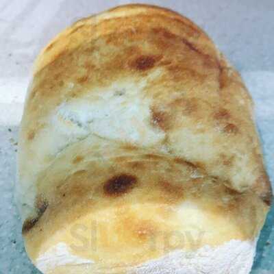 Barry Road Hot Bread & Cake Shop