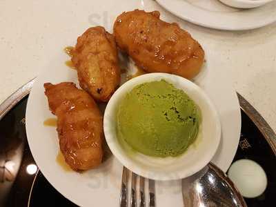 Waterfront Seafood Hotpot