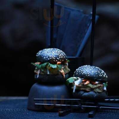 Lanai Restaurant And Bar