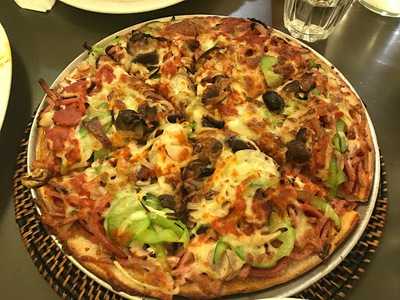 11 Inch Pizza South Melbourne