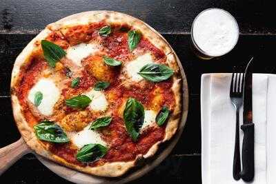 The Posty - Bar & Pizza